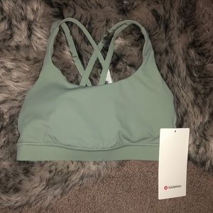 Brand New Lululemon Energy Sports Bra